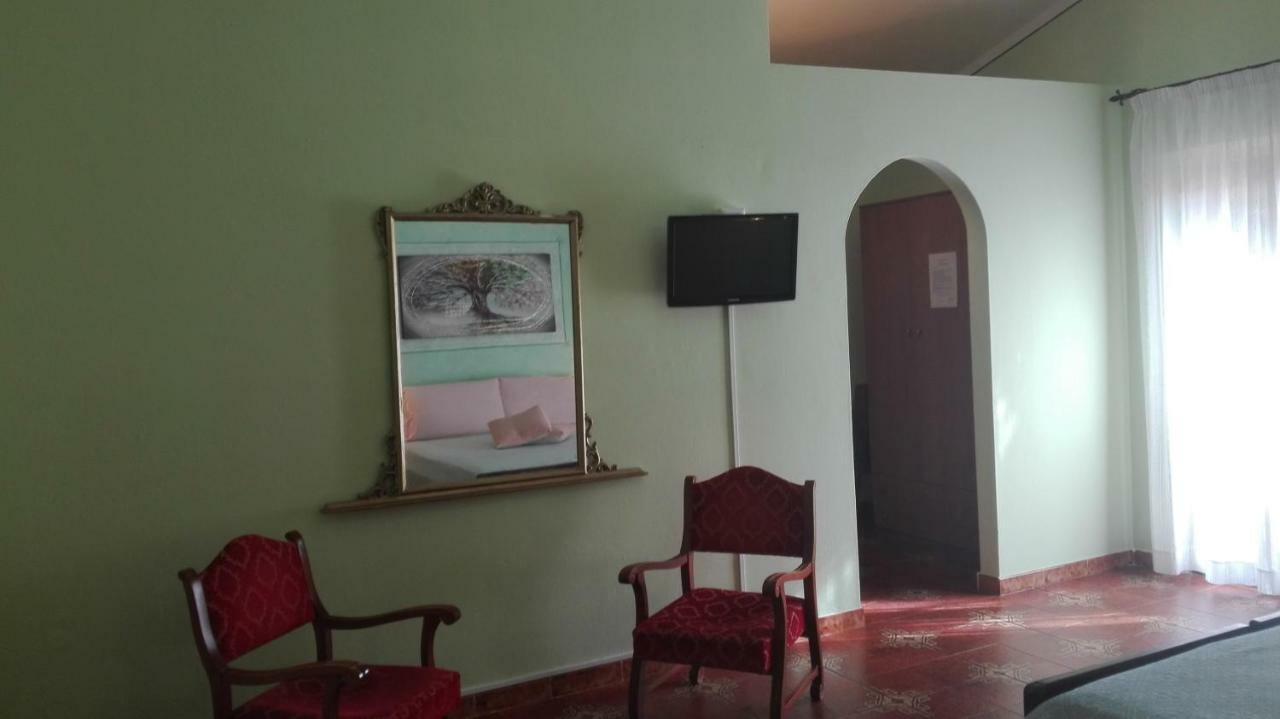 Agriturismo Monte Pino Telti Екстер'єр фото